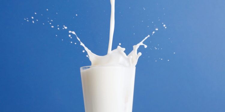 Milchflecken entfernen